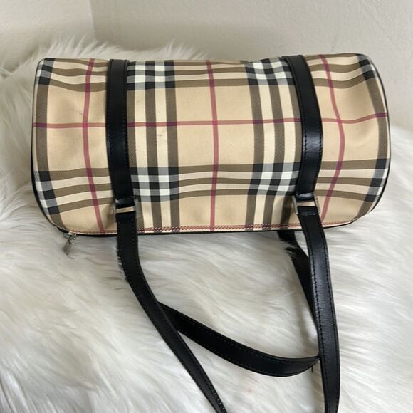 💯Authentic Burberry Papillon Handbag🍀 - Picture 7 of 15
